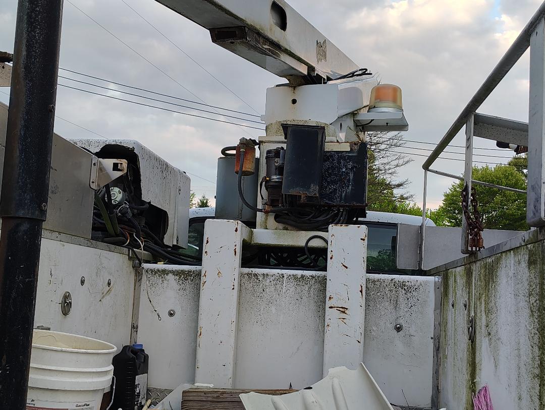 2001 CHEVROLET 3500 - Image 23